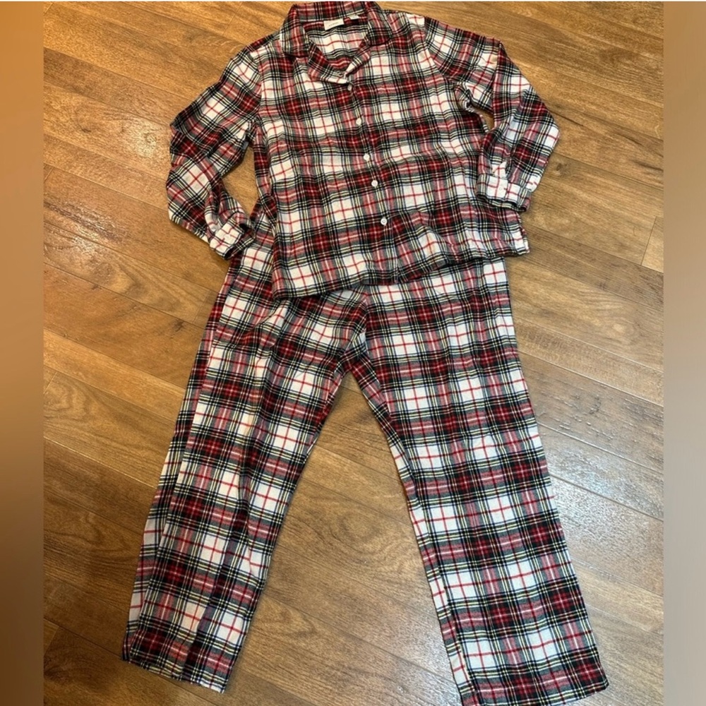 LL Bean plaid Pajamas Size Medium Petite
